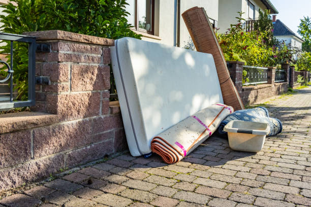 Best Dumpster Rental Services  in Kewaunee, WI